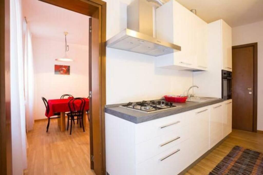 Casa Lucatello - Nel Cuore Di Venezia Apartment Luaran gambar