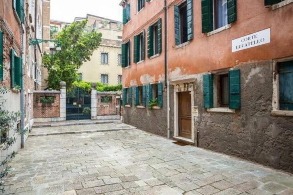 Casa Lucatello - Nel Cuore Di Venezia Apartment Luaran gambar